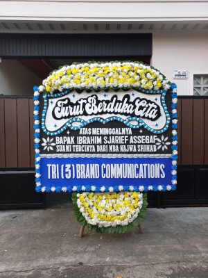 Papan Bunga Duka di Cempaga Hulu